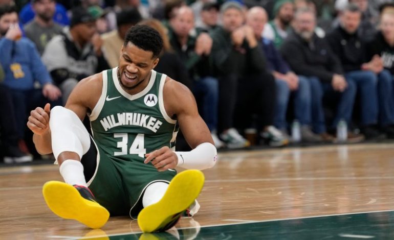 Giannis Antetokounmpo exits Bucks game with injury: What we know