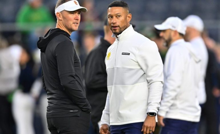  Why did USC-Notre Dame rivalry end? Lincoln Riley blames Fighting Irish