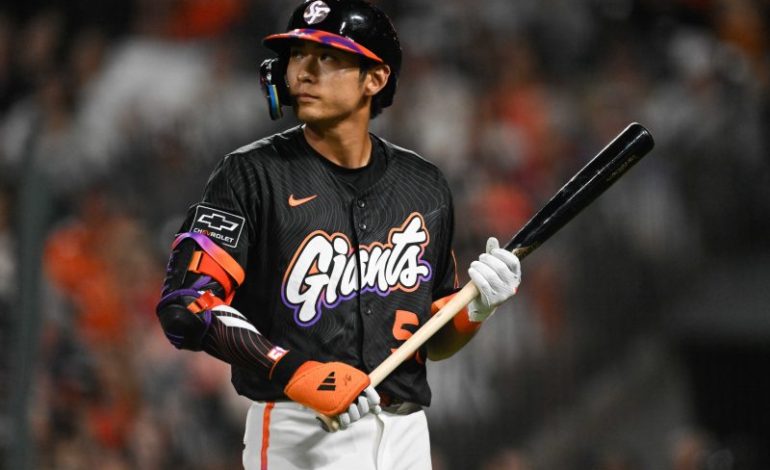  Giants outfielder detained at LAX: What we know